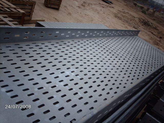 Cable Tray, Ladder Perforated, Mesh, Unistrut Channel, Hot Dip Galvanized Cable Ladder, Perforatted Cable Tray, Cable Tray Accessories,